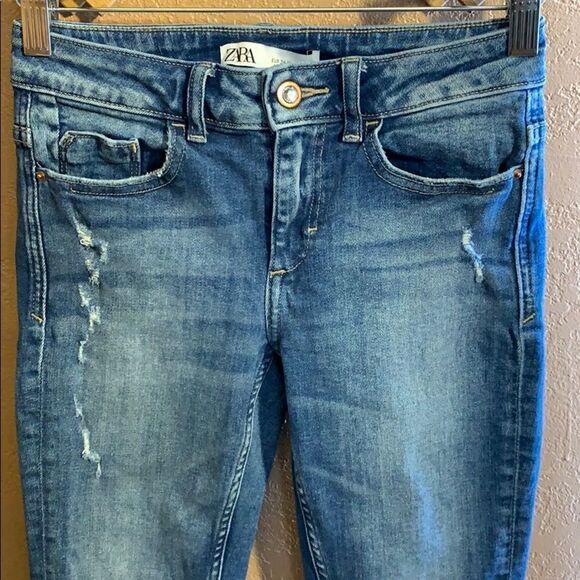 Zara Skinny Distressed Jeans Size 2 - Picture 5 of 11
